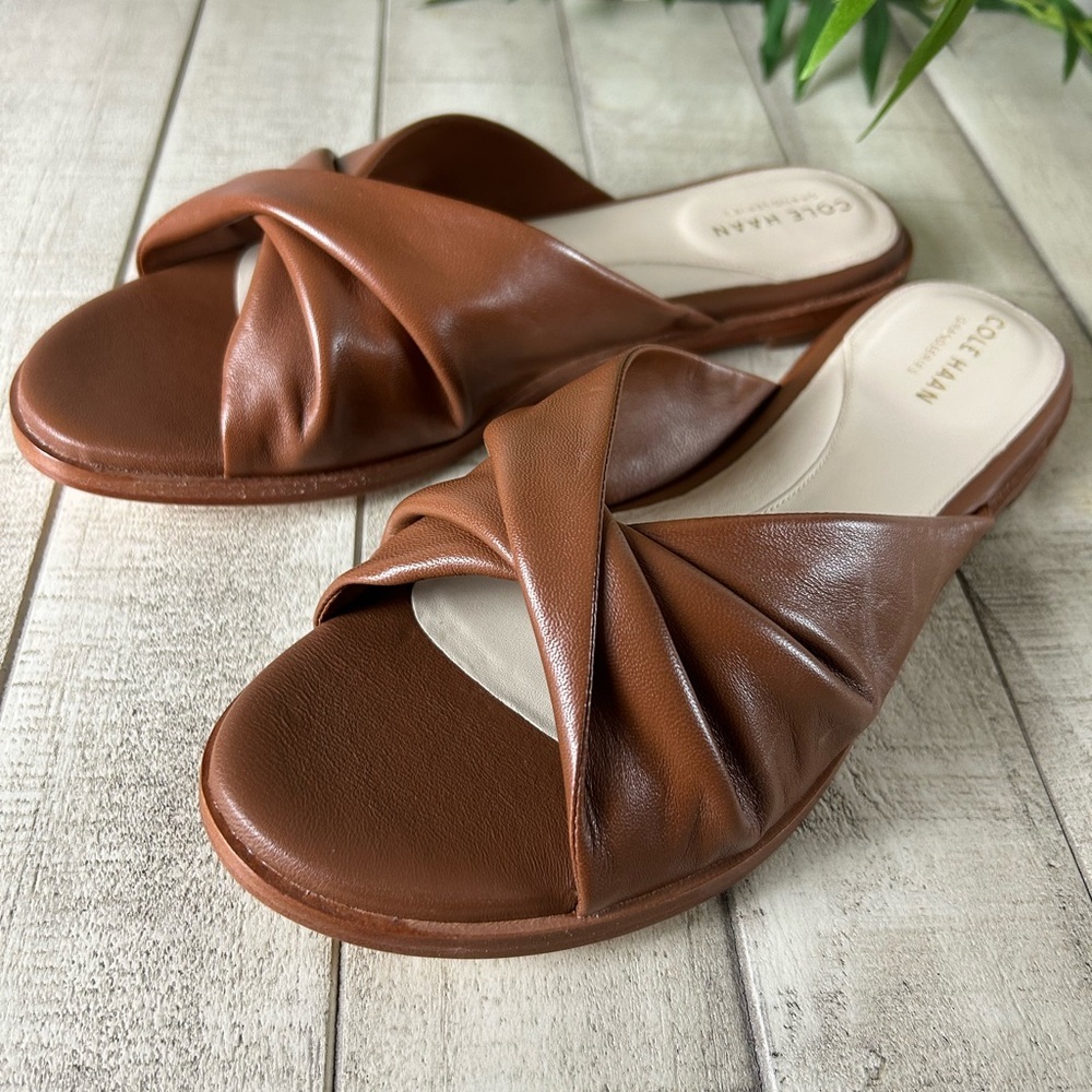 Cole Haan GrandSeries Tan Leather Slide Sandals Crisscross Slip on Comfort Shoes